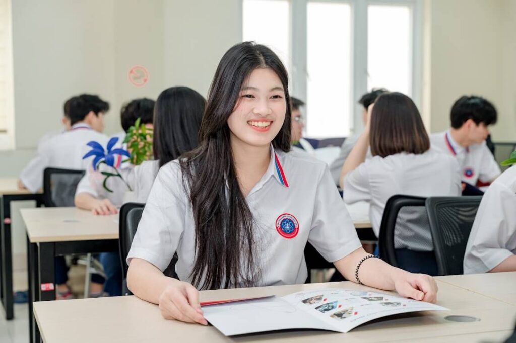 Các trường cao đẳng đào tạo nhanh, tập trung và tạo việc làm tốt cho sinh viên tốt nghiệp.