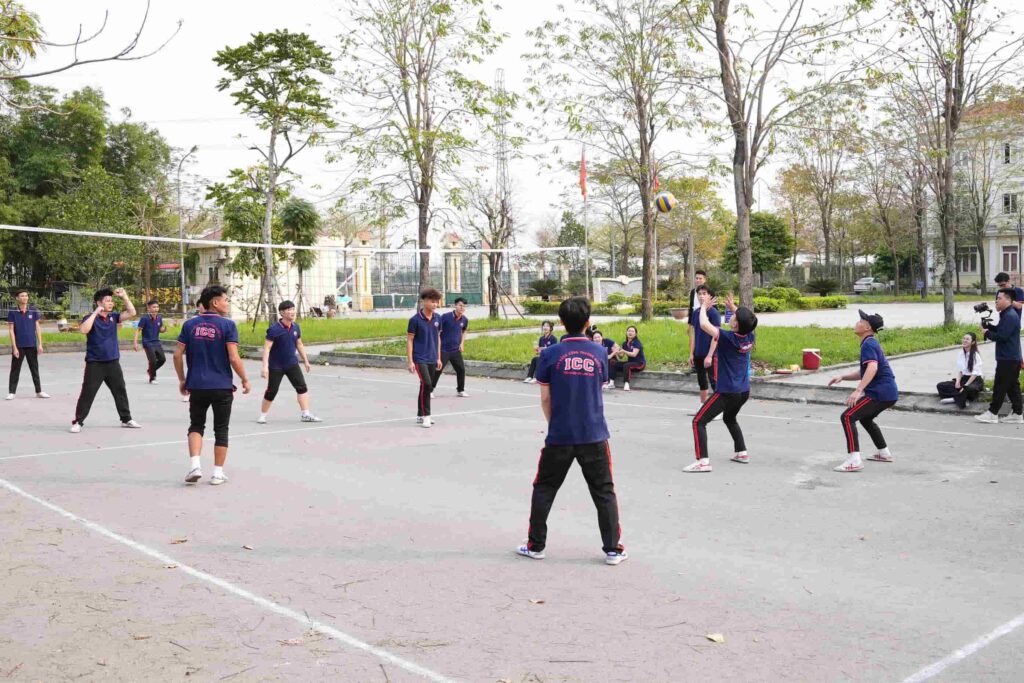 Say mê thi đấu khiến các bạn quên đi áp lực học hành căng thẳng.