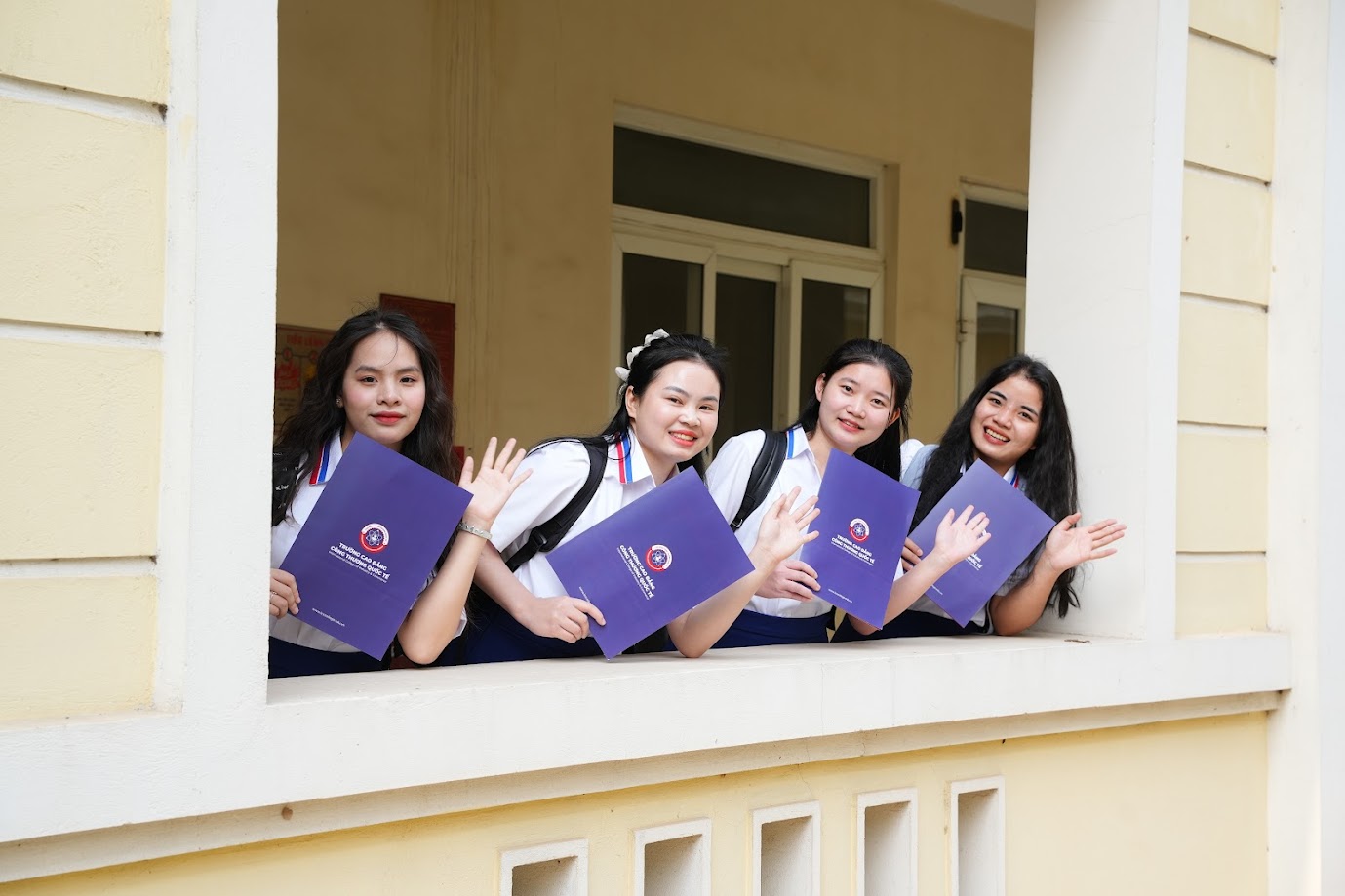 Cao đẳng Công thương Quốc tế chào đón tân sinh viên K17 