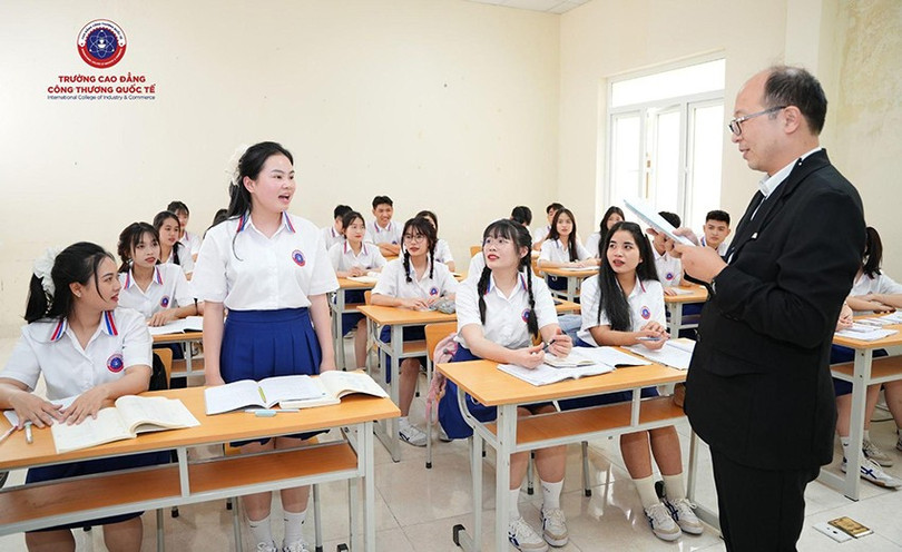 Học tập cùng với các chuyên gia Nhật Bản