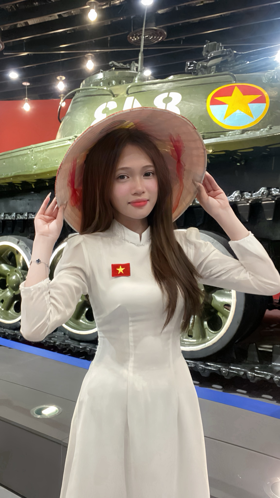 Tinh khôi áo trắng rực rỡ sắc cờ, tự hào tuổi trẻ ICC.