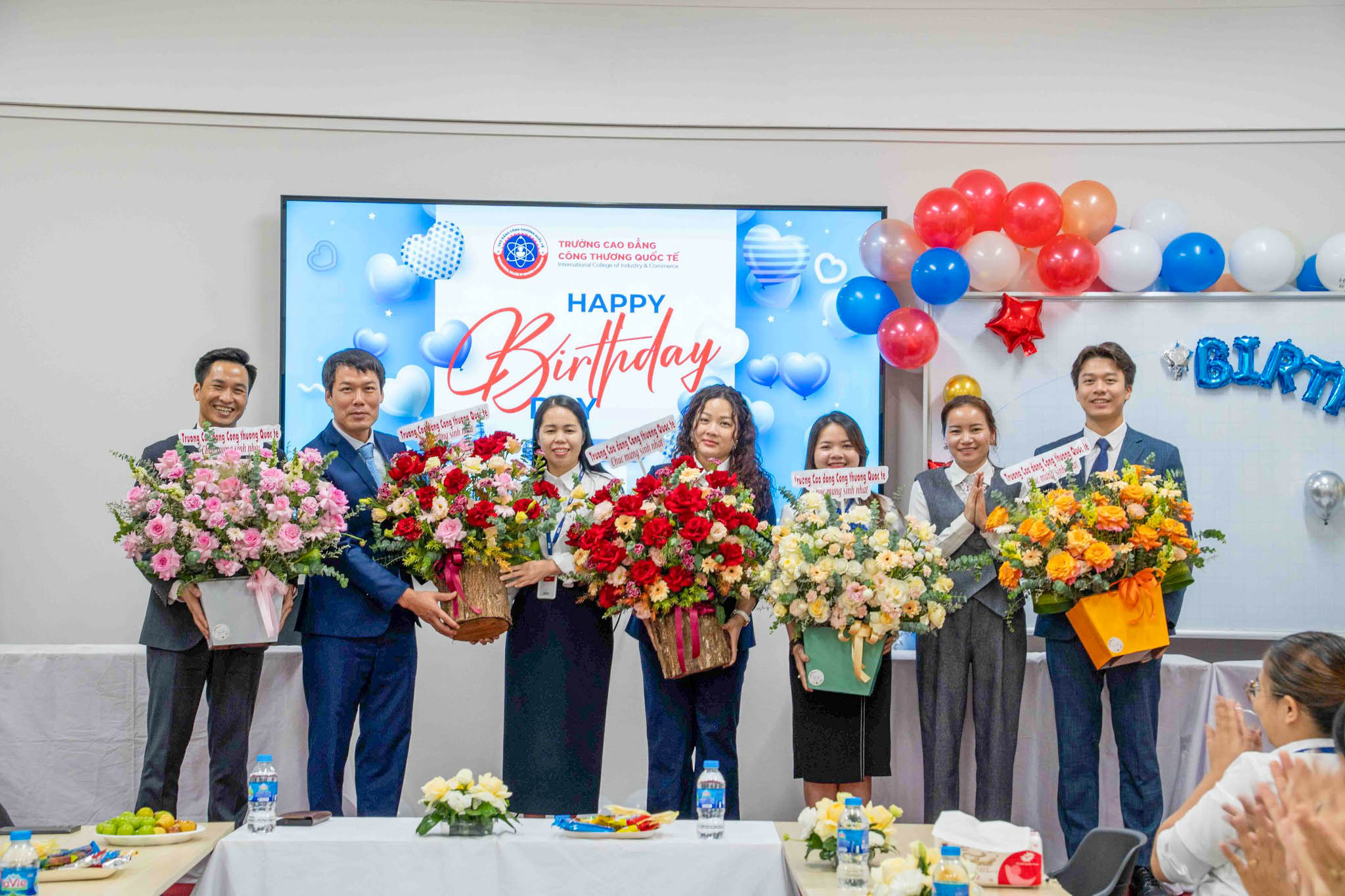 Với ICC, mỗi thành viên đều là “mảnh ghép” quý giá góp phần tạo nên chất lượng, bản sắc và danh tiếng của nhà trường.