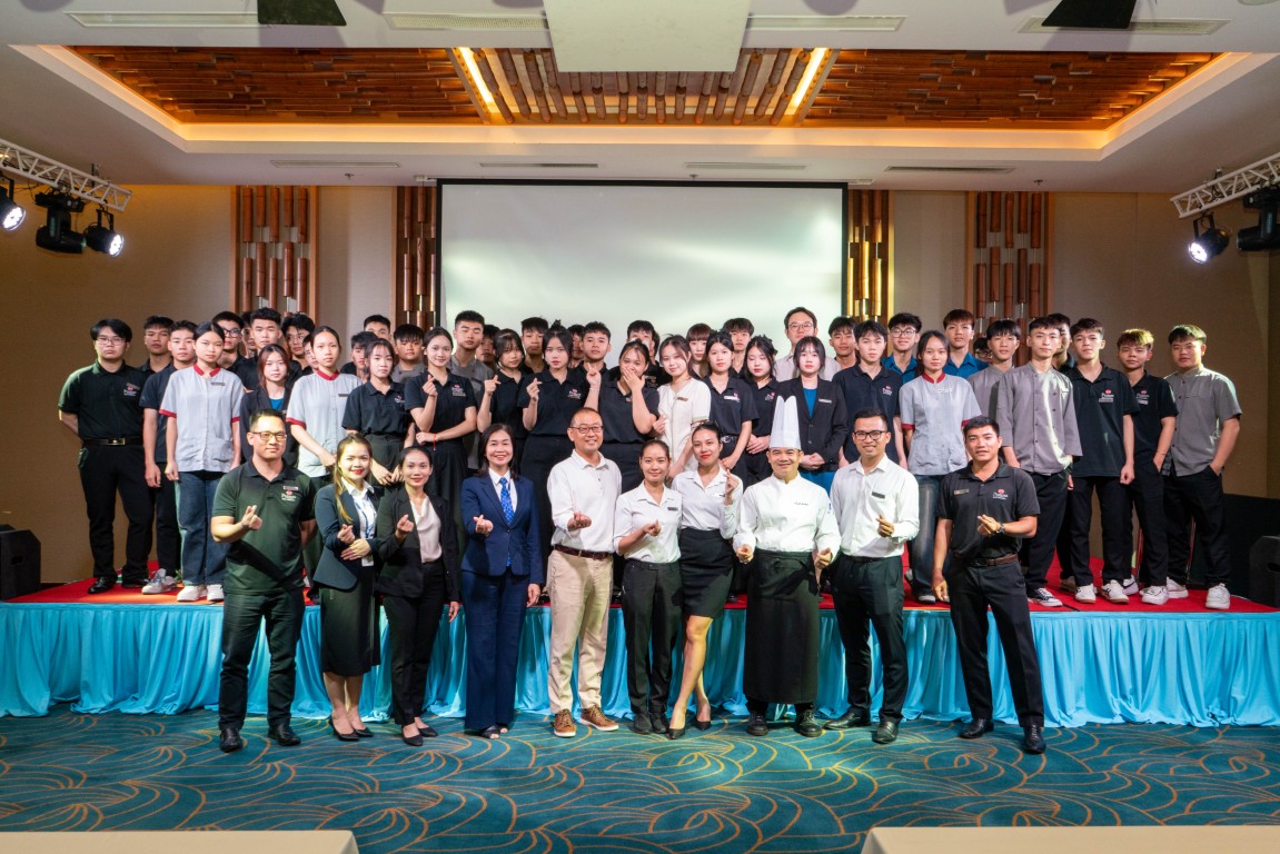 Đoàn sinh viên thực tập tại Best Western Premier Sonasea Phú Quốc