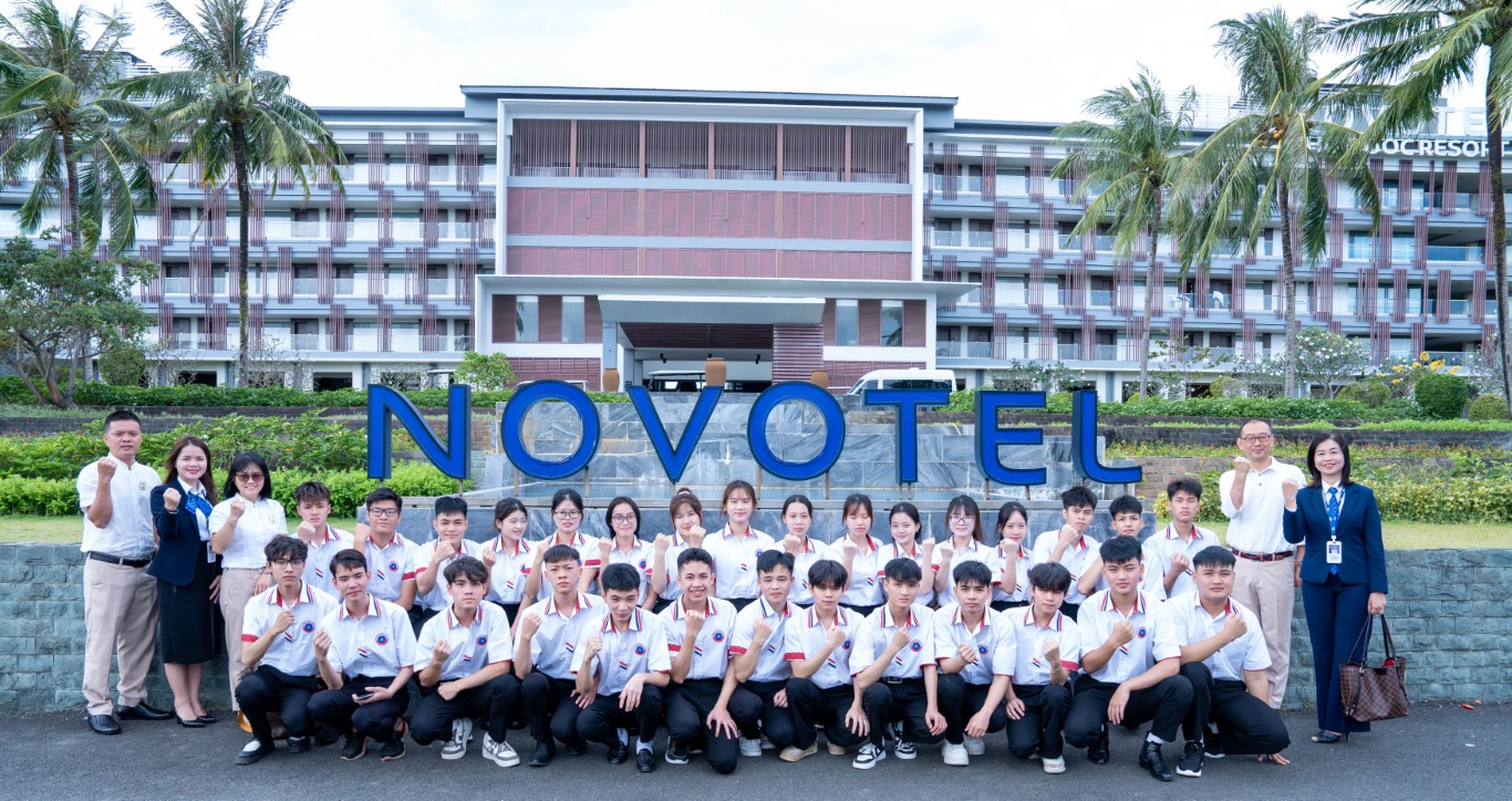 Sinh viên Du lịch ICC: Trưởng thành từ áp lực và trách nhiệm