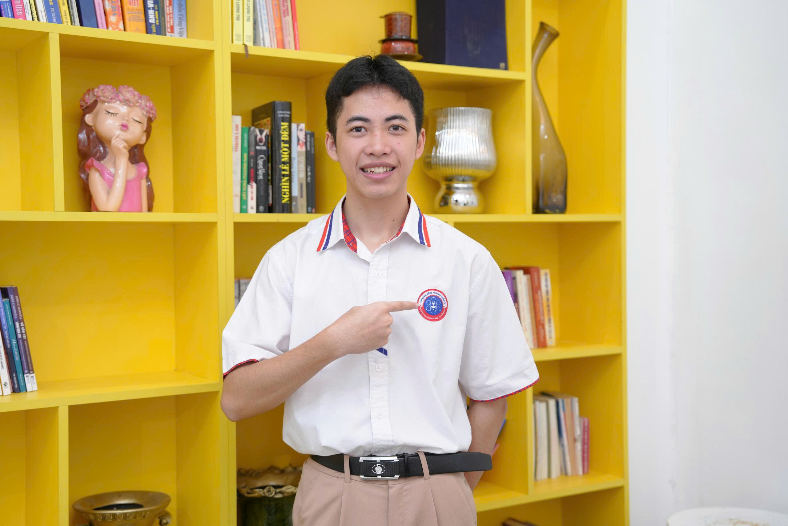 Phạm Ngọc Hà: Từ chàng trai nhút nhát đến cán bộ lớp năng nổ, nhiệt huyết