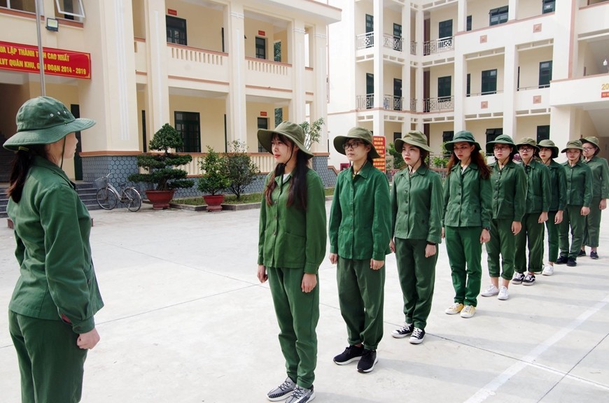 Sinh viên cần chủ động chuẩn bị đầy đủ giấy tờ cá nhân và vật dụng sinh hoạt cần thiết theo hướng dẫn của nhà trường