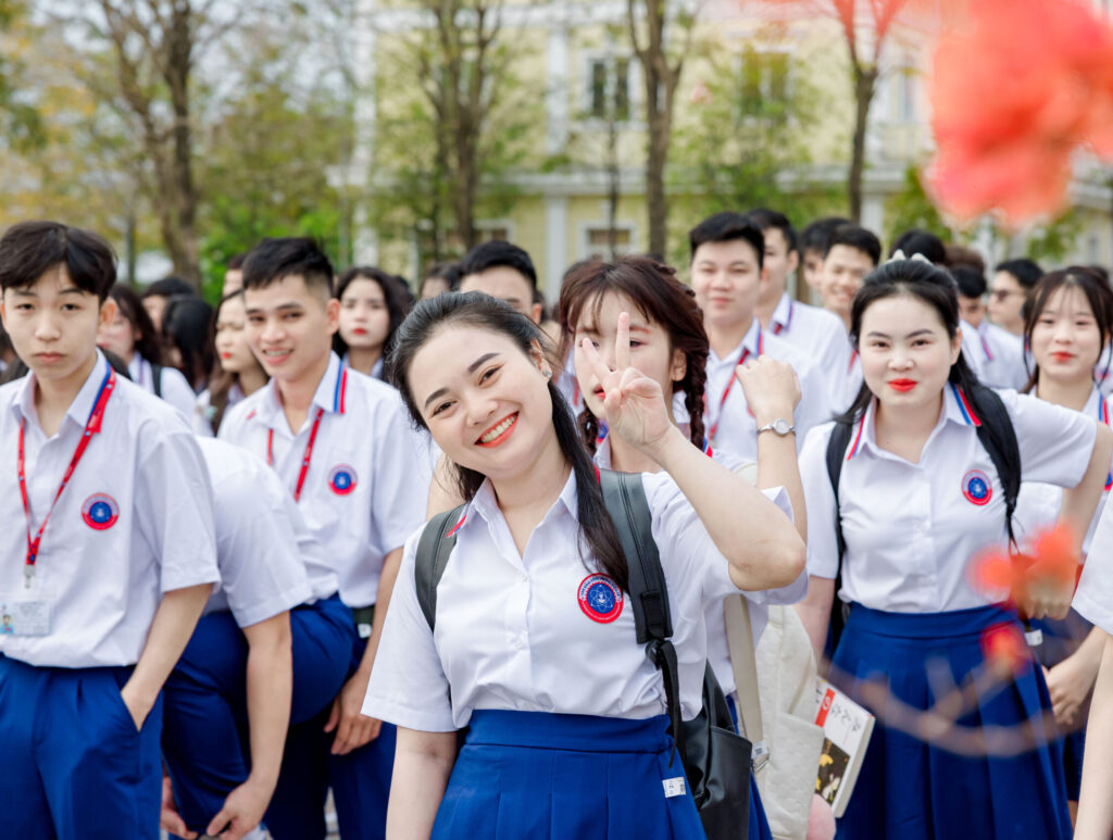 Cao đẳng Công thương Quốc tế chú trọng đào tạo sinh viên về nhận thức, kỹ năng để vững bước trưởng thành.